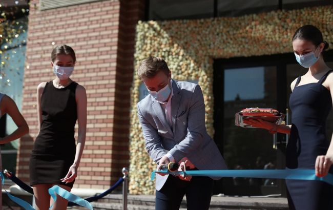 Diamond Way: в Киеве открылся первый бриллиантовый салон с бизнес-возможностями