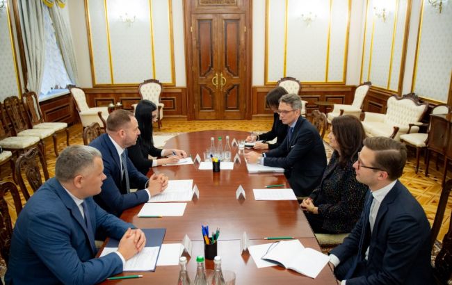 Швеция подтвердила сохранение санкций против РФ до выполнения минских соглашений