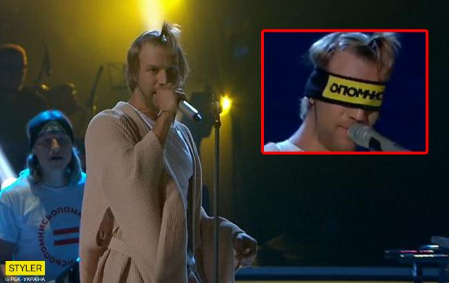 "Бігали за мною на заправках..." Дорн відзначився скандальною витівкою в прямому ефірі Танців з зірками (відео)