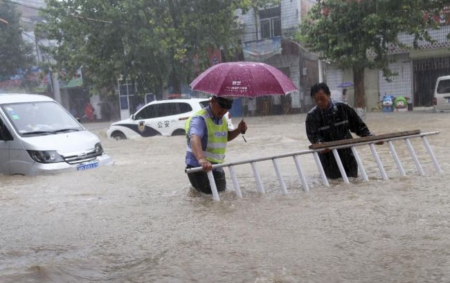 В Китае 75 человек пропали без вести в результате наводнения