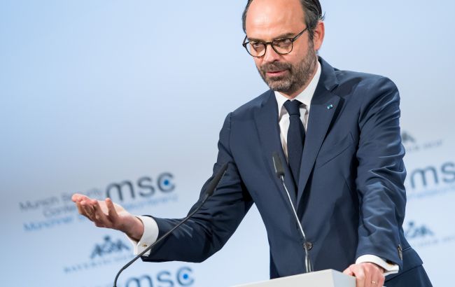 Колишній прем'єр Франції отримав лист із погрозами та невідомим білим порошком