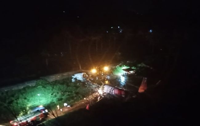 Авария самолета в Индии: число жертв возросло до 15