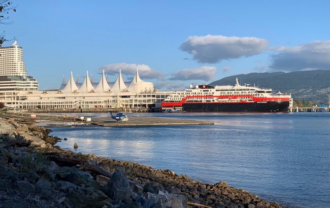 Норвегия запретила остановку круизных лайнеров в своих портах