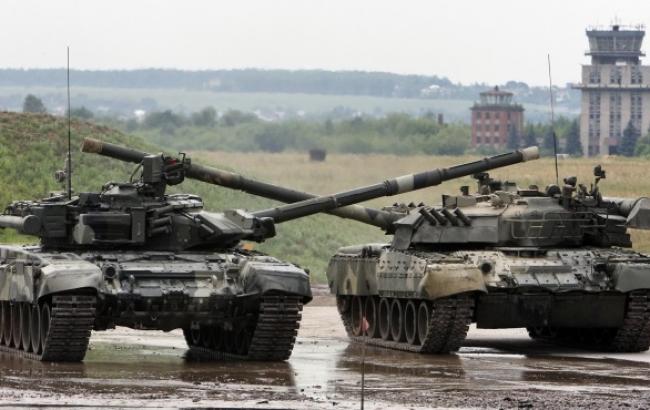 В район Донецка перебрасываются российские танки и артиллерия, - ИС