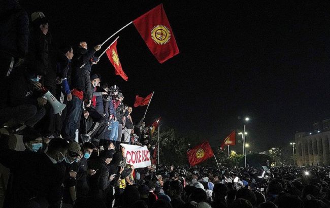 Протесты в Бишкеке: госпитализированы 75 людей