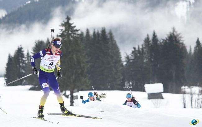 Украинский биатлонист завоевал золото в короткой гонке Кубка IBU