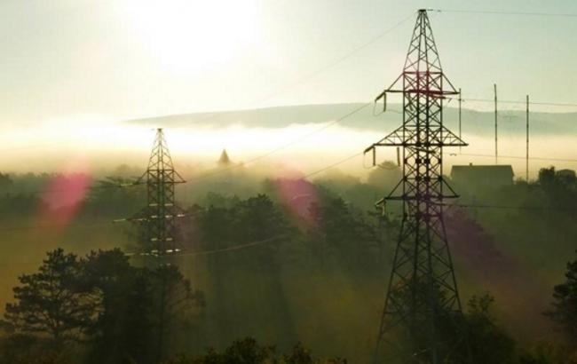 "Минэнерго" Крыма просит жителей полуострова экономить электроэнергию