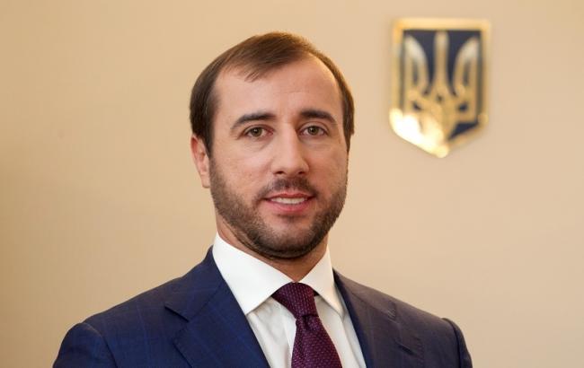 Глава фінкомітету ВР Рибалка вирішив покласти частину своїх заощаджень в ПриватБанк