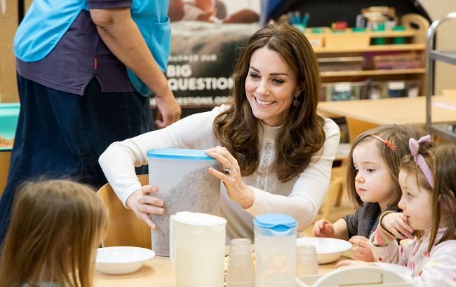 Трепетне зізнання: викладачі Кейт Міддлтон розсекретили її шкільне минуле