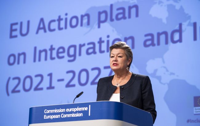 Речь не о народе. В ЕС разъяснили планы по визовым ограничениям для Беларуси