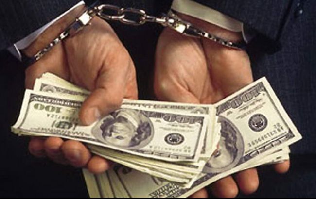 Во Львовской области на взятке в 10 тыс. долларов разоблачен помощник народного депутата