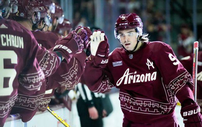 Нападник "Арізони" з хет-триком став головною зіркою вечора НХЛ: відео