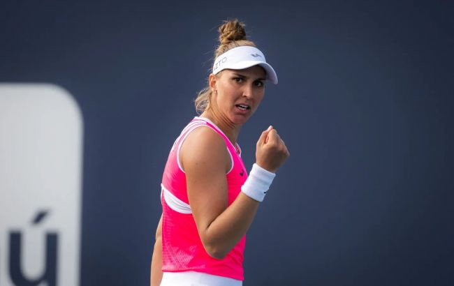 Елітна тенісистка достроково покинула турнір із накладенням швів: що трапилося