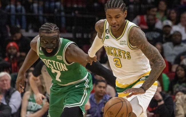 Видовищний данк зірки "Бостона" не врятував від поразки в Техасі: момент дня в НБА