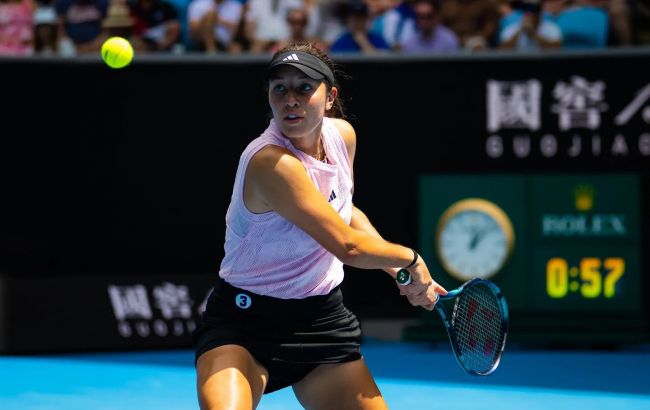 Пегула в дербі американок вийшла у фінал WTA Finals, матч Свьонтек і Сабаленко зірвано