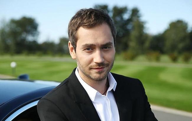 Холостяк 8 сезон: несподіваний поворот при знайомстві Рождена з батьками фіналісток