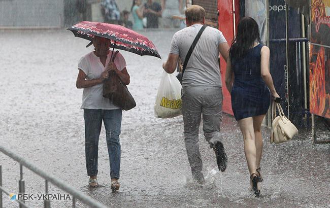 Синоптики предупреждают о грозе в Киеве и области 9 мая