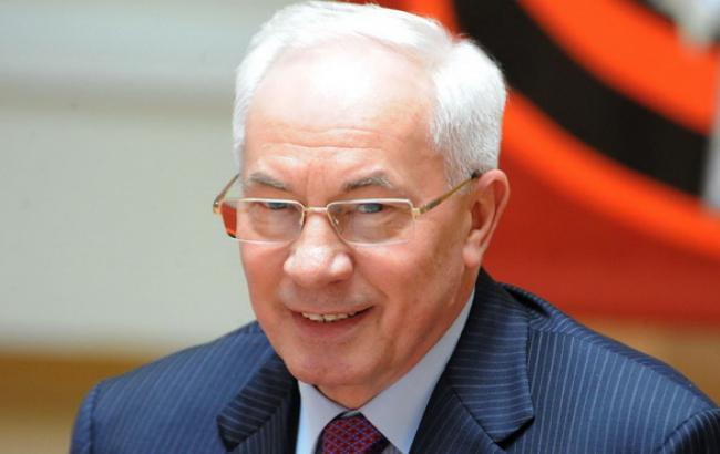 Азаров завтра в Москве представит свою книгу об Украине