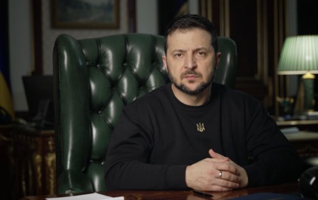 Зеленський виступив з новорічним зверненням до українців