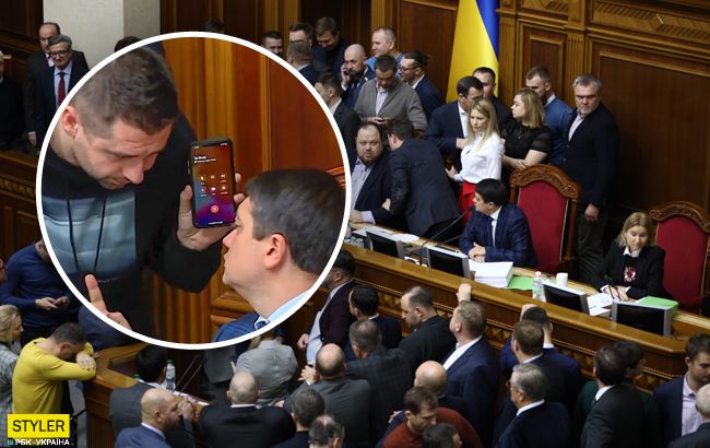 Так и осталось: Арахамия признался, как Зеленский подписан в его телефоне