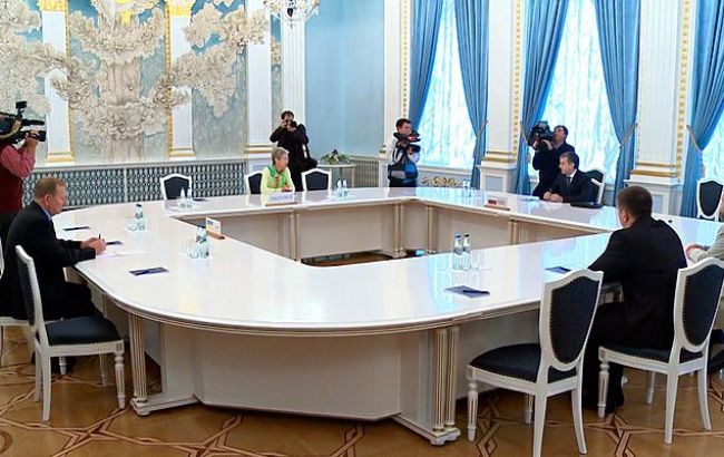 В Минске началось заседание участников контактной группы