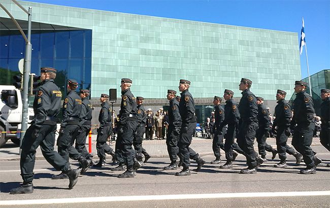 Финляндия дополнительно усиливает охрану границы с Россией