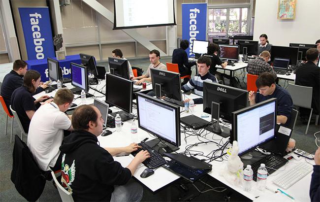 Скандал с утечкой данных в Facebook не повлиял на прибыль компании