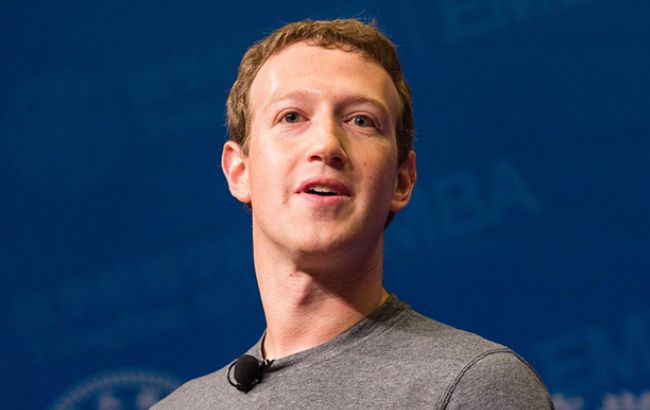 Цукерберг отверг обвинения Трампа о сговоре соцсетей и СМИ