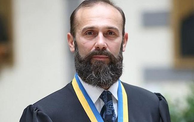 Судья Емельянов заявил, что не имеет отношения к покушению на Соболева