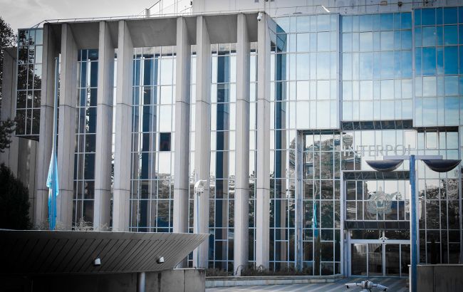 Германия экстрадировала в Россию подозреваемого в мошенничестве украинца