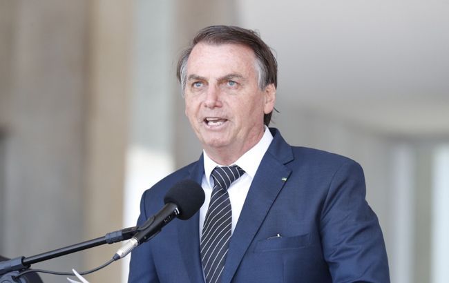 Президент Бразилии призвал отменить карантин и вернуться к работе