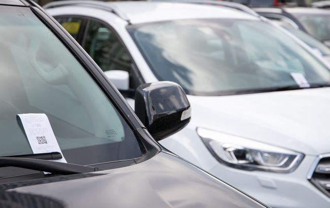 Безосновательно эвакуировали машины: в Киеве разоблачили схему должностных лиц КГГА