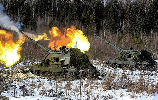 Оккупанты развернули в Луганской области сотню единиц тяжелого вооружения