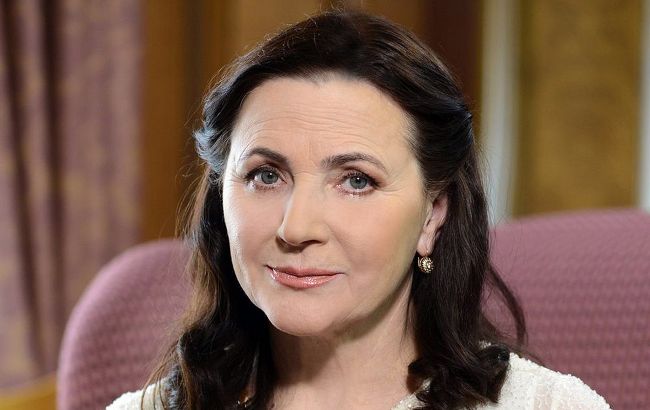 Легендарная украинская певица рассталась с мужем: "я попросила покинуть меня"