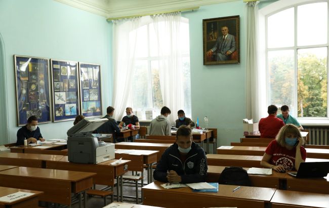 Выезд студентов за границу в условиях военного положения: что нужно знать