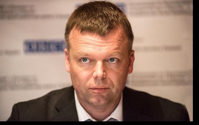 Війна на Донбасі має ознаки нав'язаного ззовні конфлікту, - Хуг