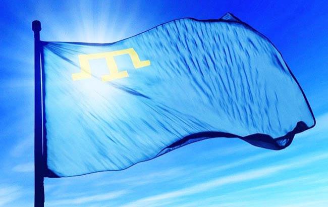 В Крыму после новых обысков у крымских татар задержали двух активистов