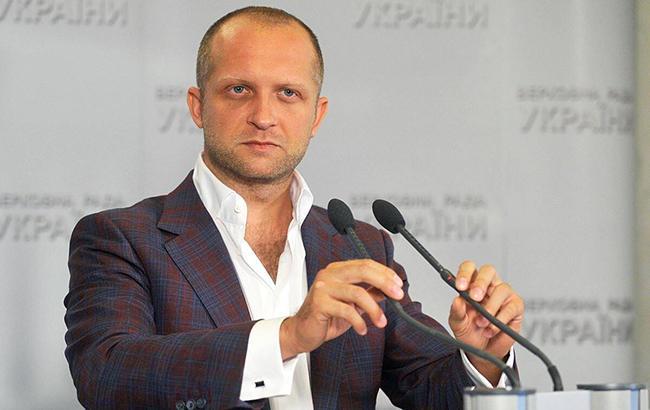 Луценко заявил, что доволен решением регламентного комитета Рады по представлениям на Полякова