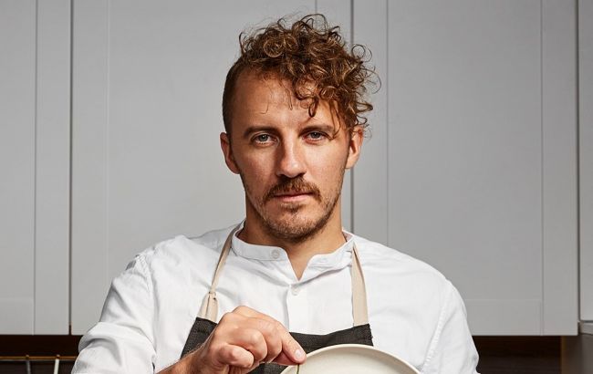 Клопотенко поділився секретом ідеального яблучного пирога в мультиварці