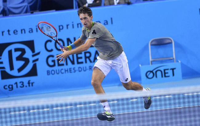 Стаховский проиграл прошлогоднему полуфиналисту Уимблдона