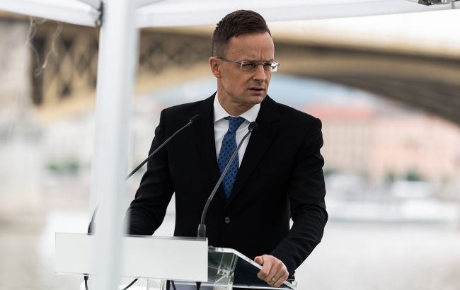 Венгрия заявила, что ЕС не должен рассматривать новые санкции против России