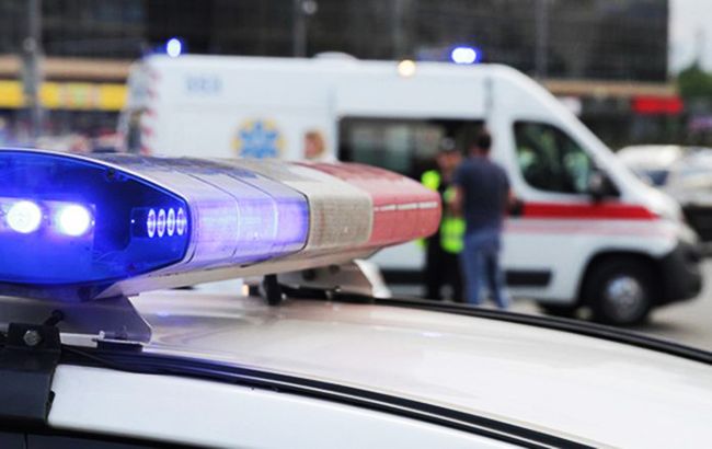 В Киеве неизвестный похитил девушку и устроил ночные гонки с полицией (фото)