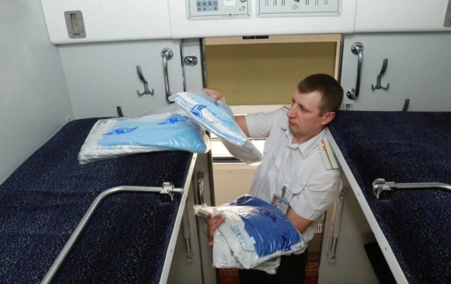 Должен ли пассажир убирать за собой постель? В Укрзализныце дали ответ