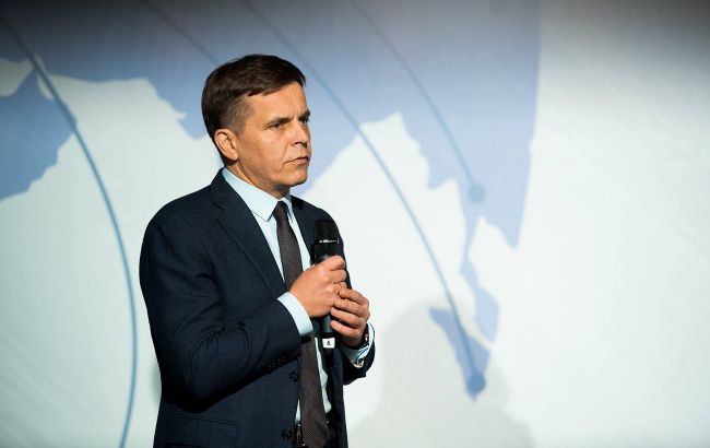 Житомирские депутаты покинули город. Мэр давал им срок до утра, чтобы вернуться