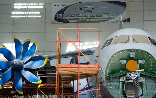 "Народний фронт" вимагає від СБУ та Кабміну перевірити інформацію щодо ДП "Антонов" та РФ