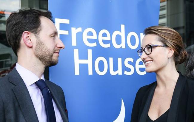 Украина остается частично свободной страной в рейтинге Freedom House