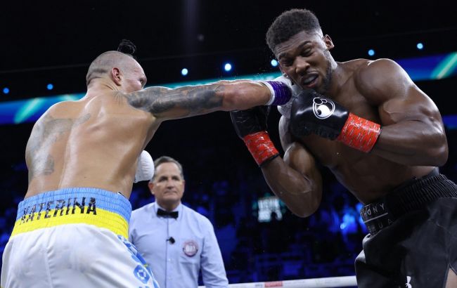 Усик снова победил Джошуа. Украинец одолел британца по решению судей