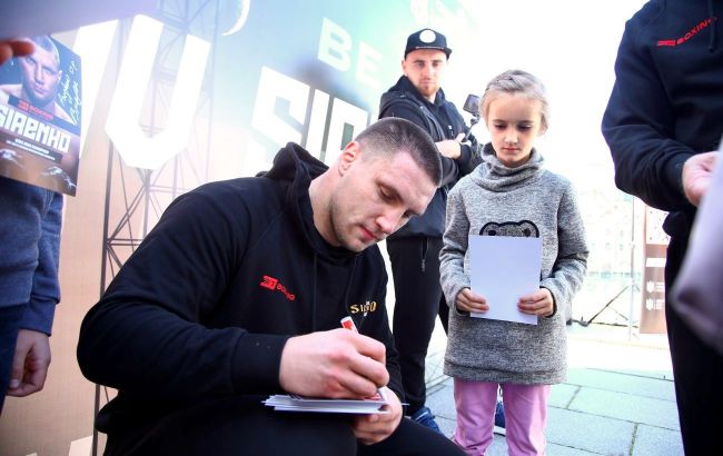 Спорт не поза політикою. Український боксер відмовився від бою з росіянином за солідні гроші