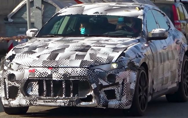 Дебют у 2022 році: перший кросовер Ferrari виїхав на гоночний трек