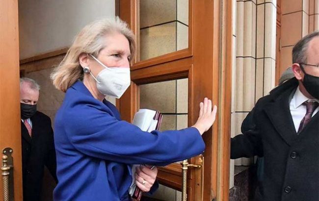 США готовы обсуждать предложения России. Рассчитывают начать в январе по линии ОБСЕ